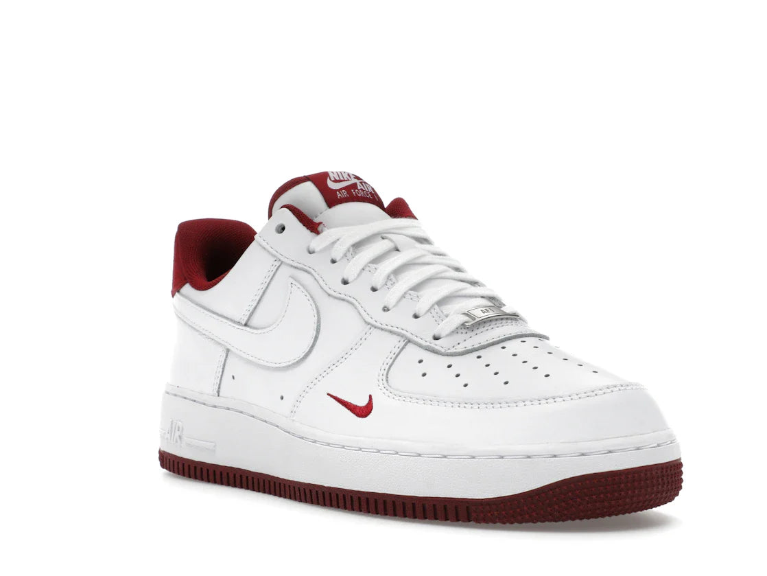 Nike Air Force 1 Low '07 LV8 Weiß Team Rot