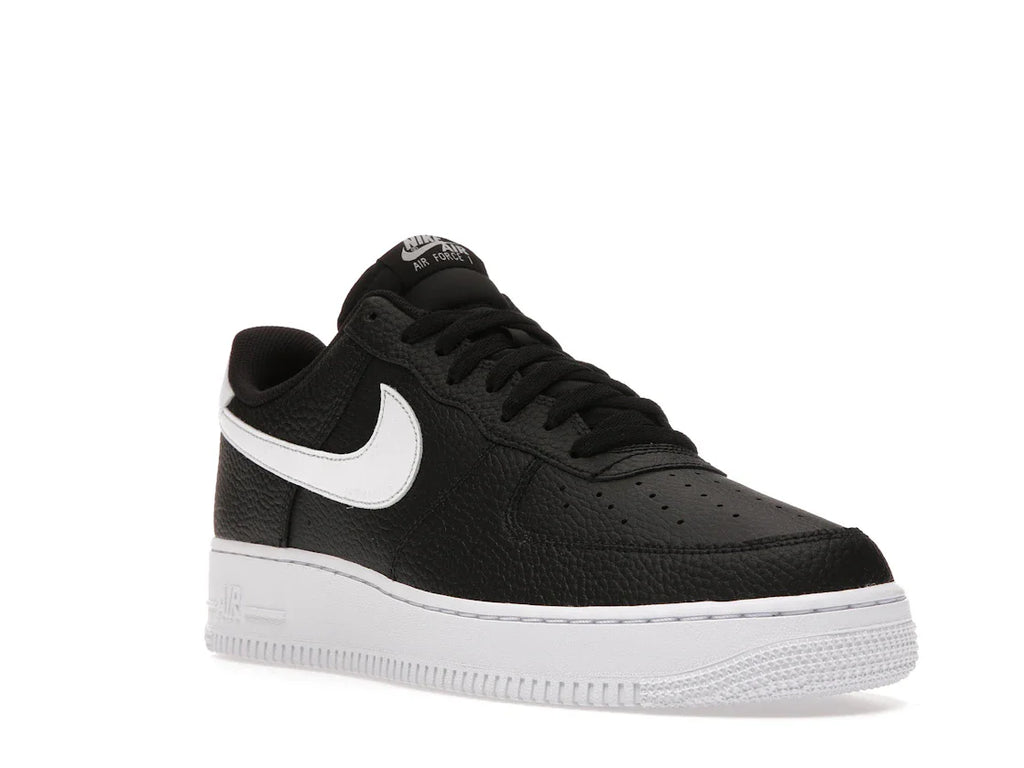 Nike Air Force 1 Low '07 Schwarz Weiß Genarbtes Leder