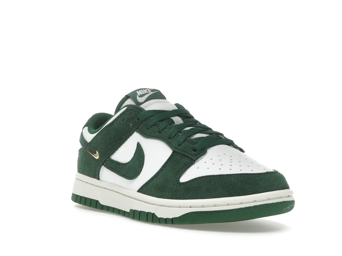 Nike Dunk Low Gorge Grün Gold Mini Swoosh (Damen)