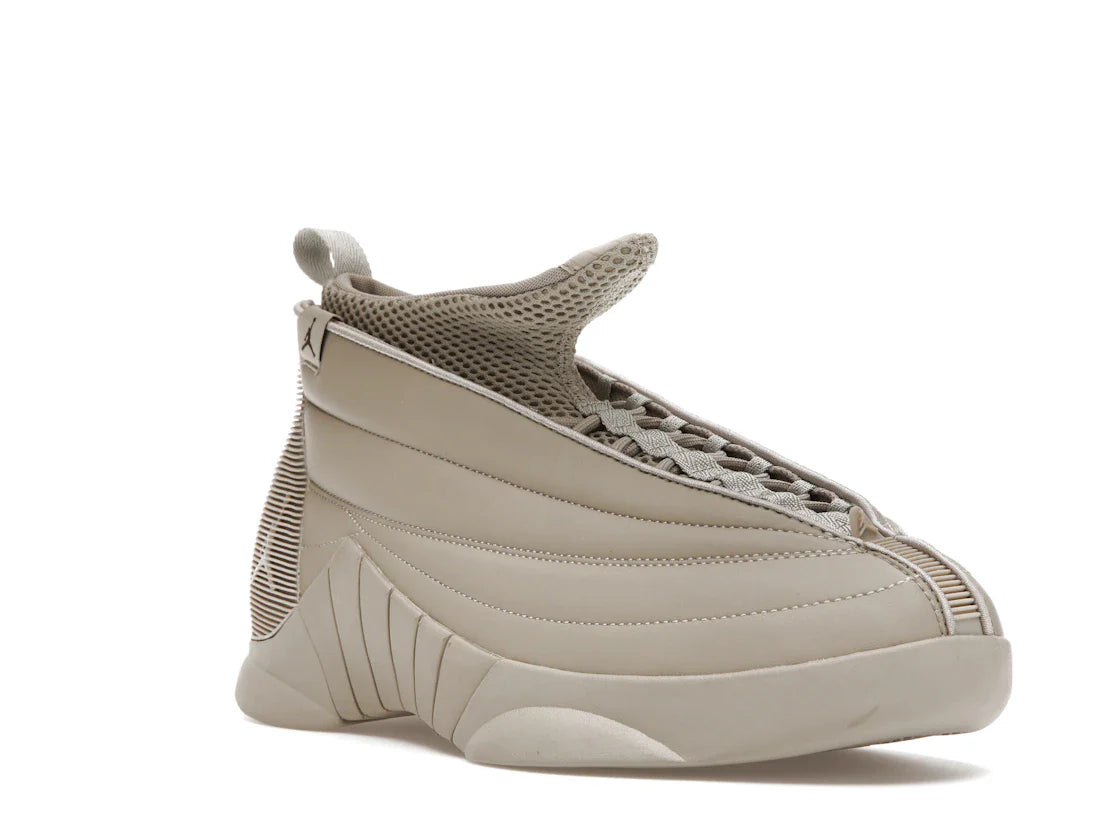 Jordan 15 Retro Billie Eilish (Damen)