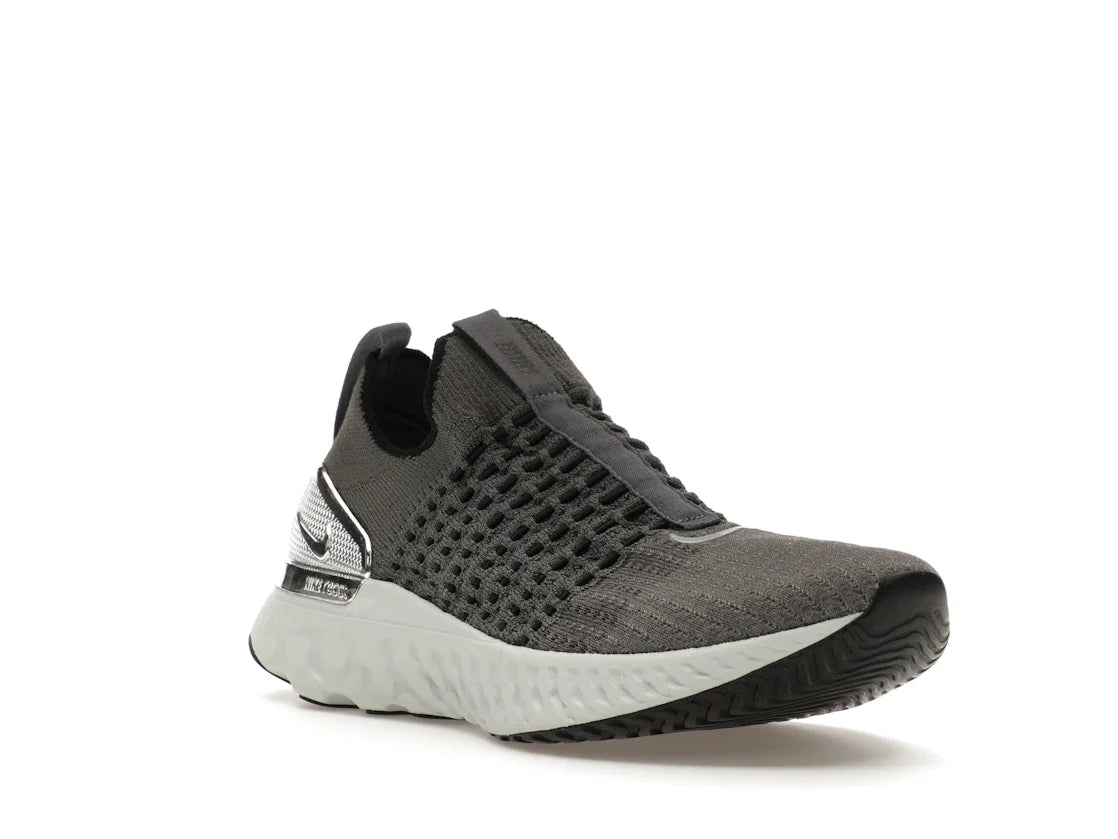 Nike React Phantom Run Flyknit 2 Eisengrau Silber