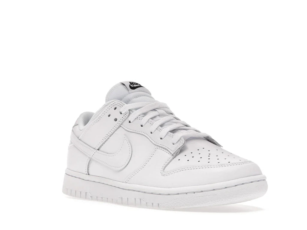 Nike Dunk Low Triple White (2021) (Damen)