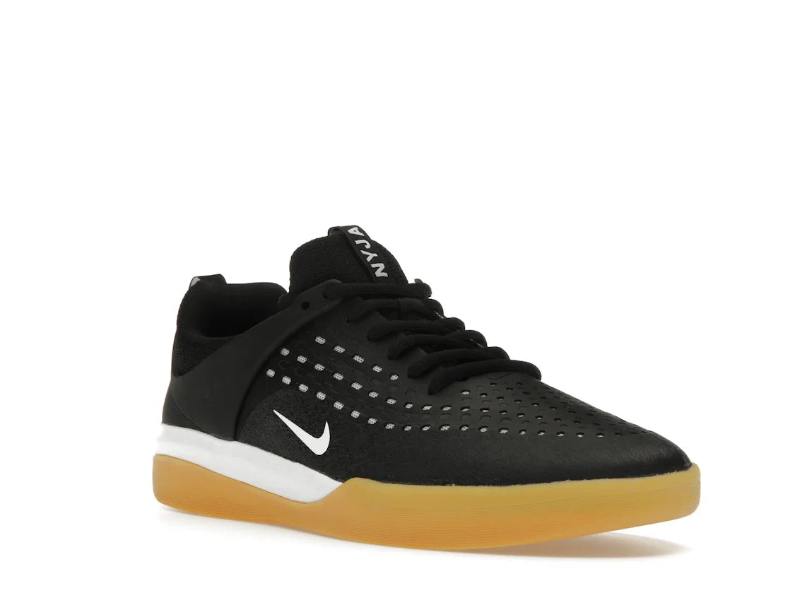 Nike SB Zoom Nyjah 3 Schwarz Weiß Gummi