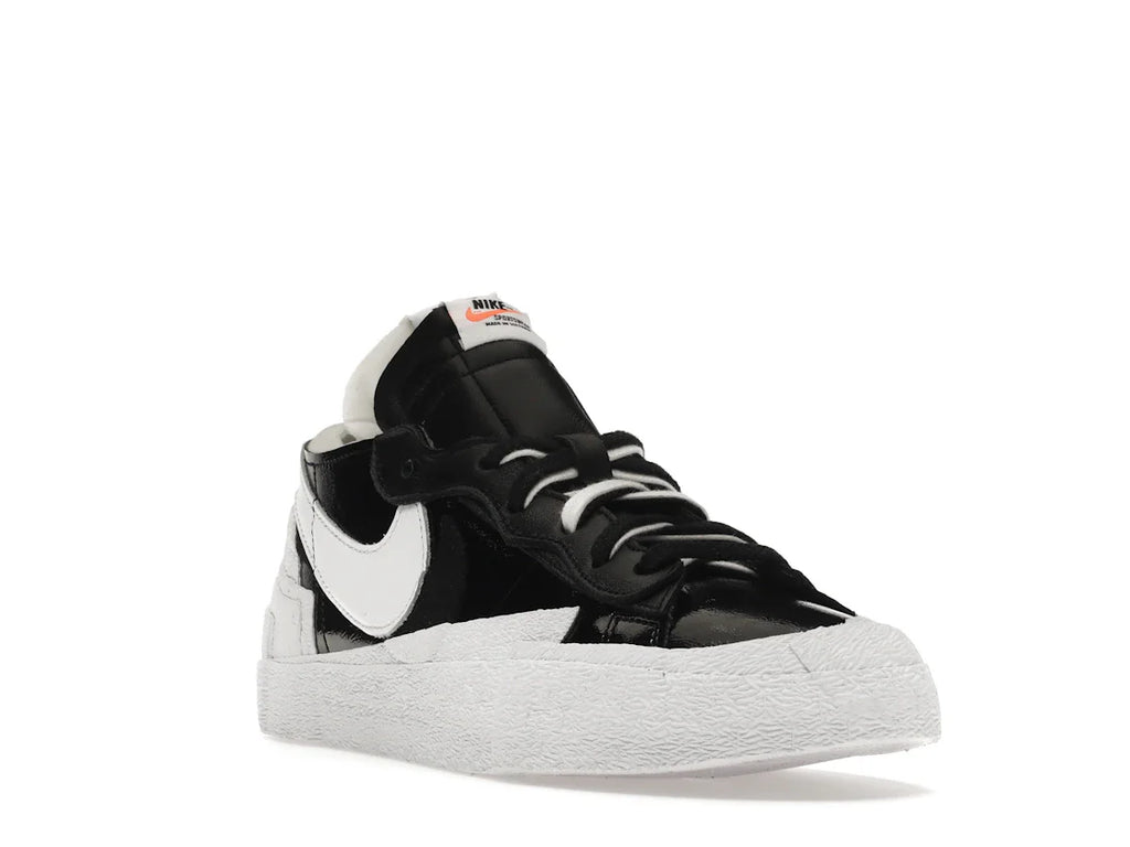Nike Blazer Low Sacai Schwarzes Lackleder