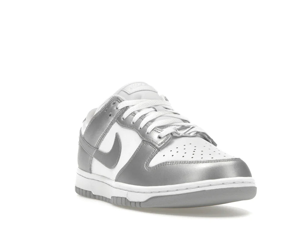 Nike Dunk Low Metallic Silver (Damen)