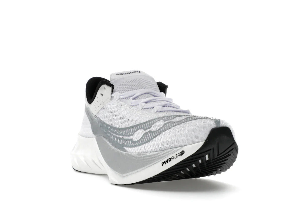 Saucony Endorphin Pro 4 Weiß Silber