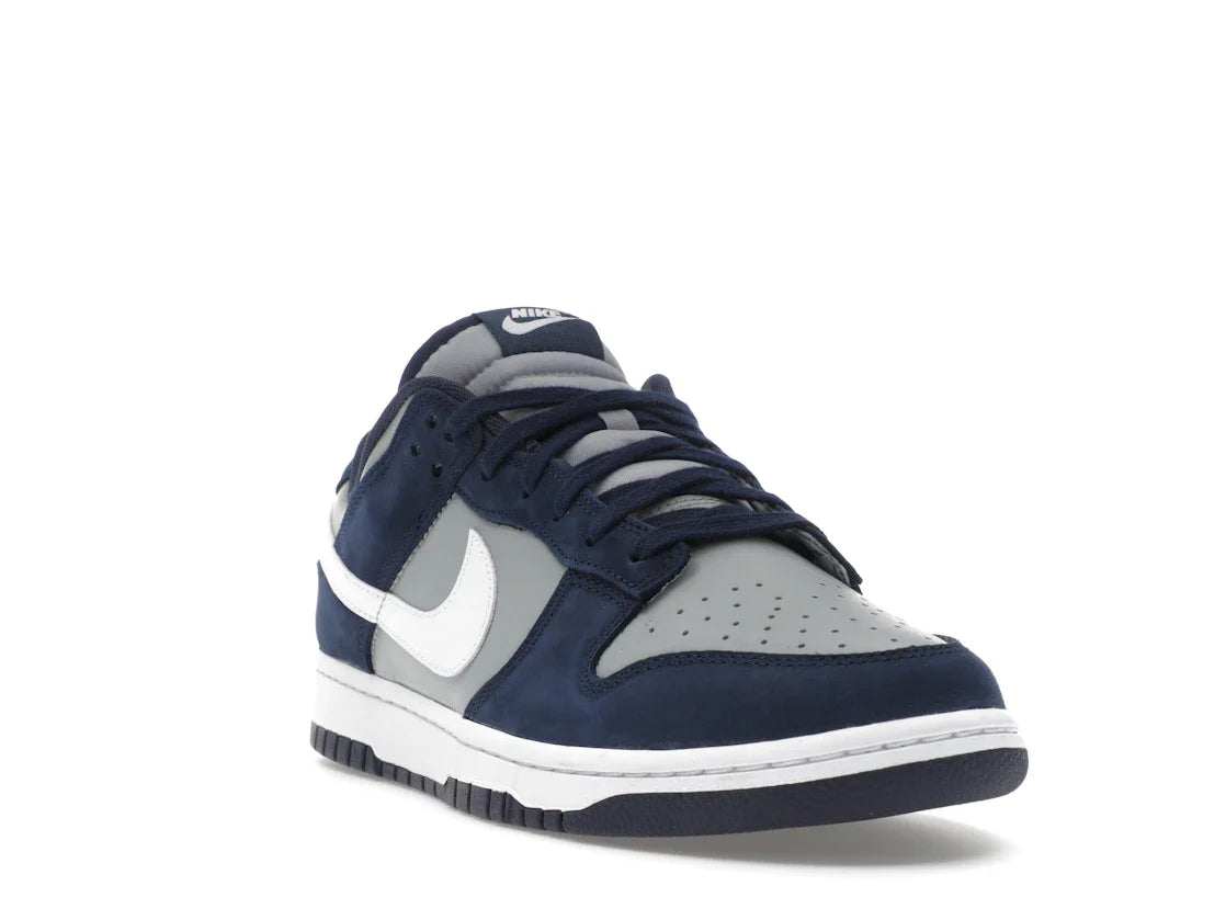 Nike Dunk Low Georgetown Wildleder