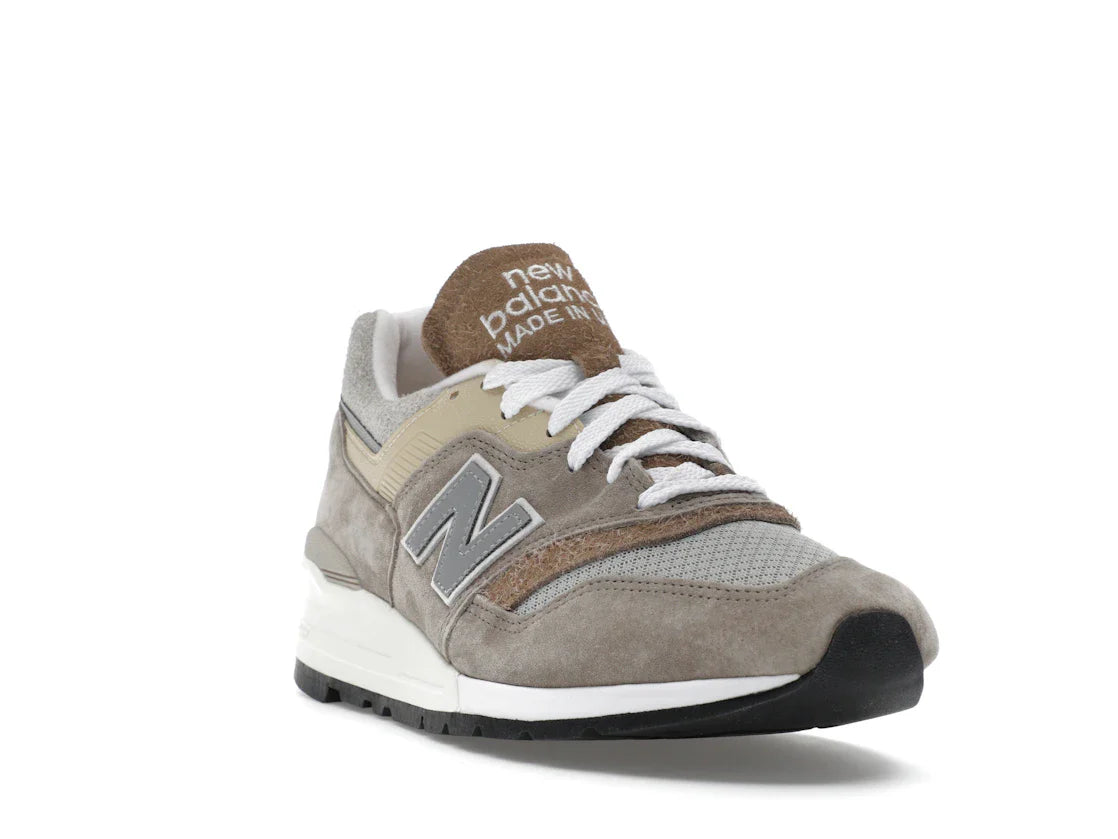 New Balance 997 MiUSA Light Mushroom Mirage Gray