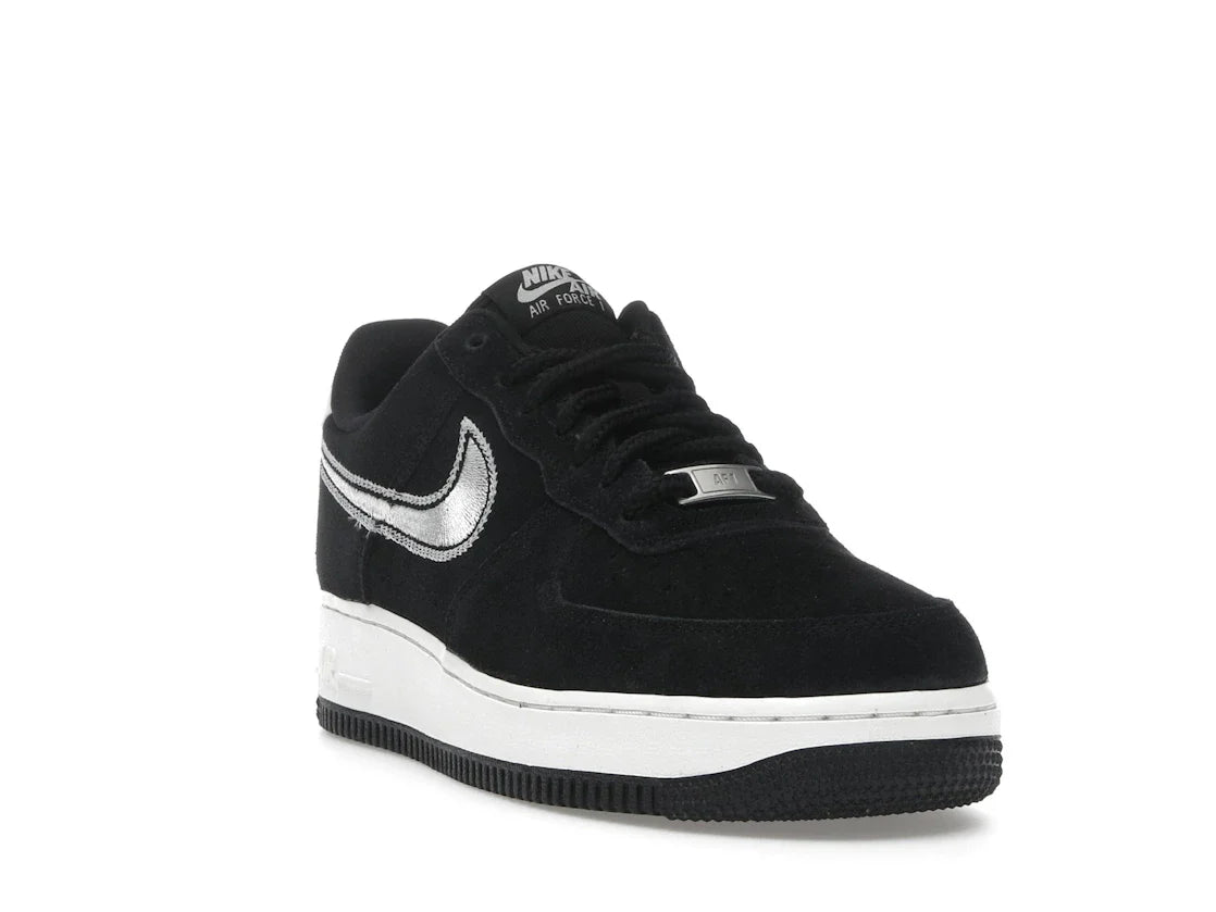 Nike Air Force 1 Low '07 LV8 Black Sail mit gesticktem Swoosh