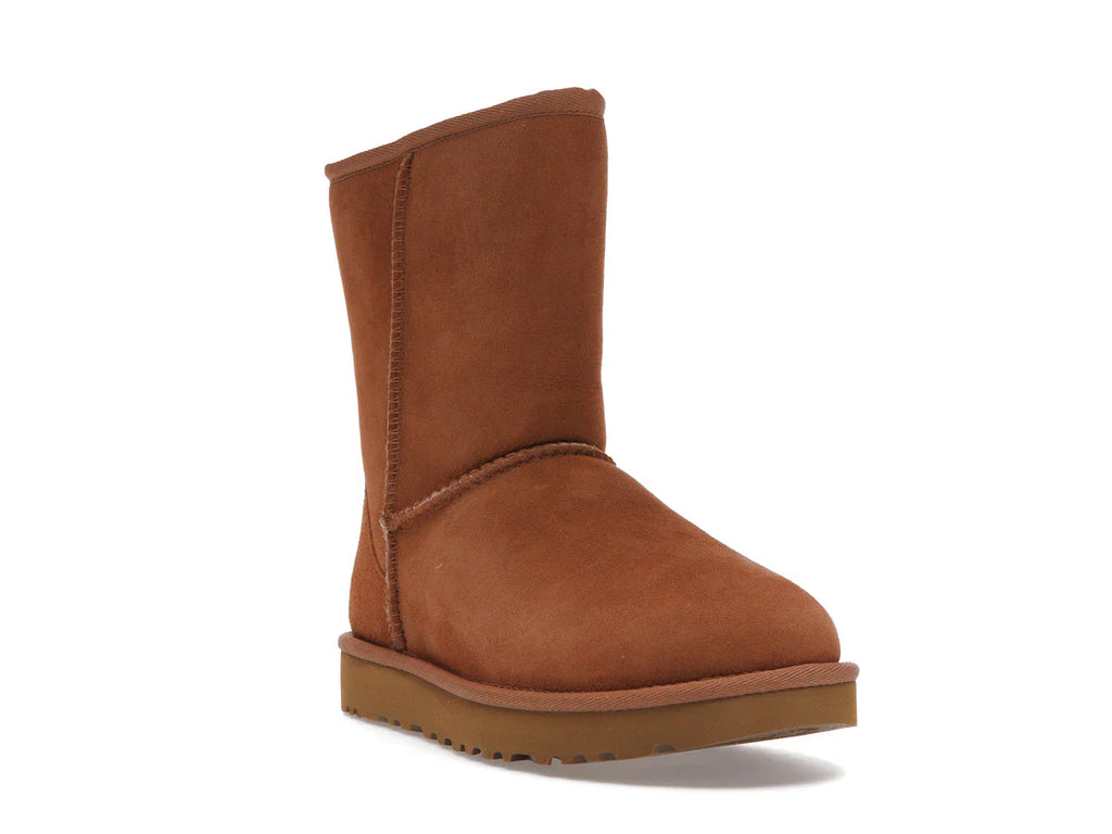 UGG Classic Short II Stiefel Kastanie (Damen)