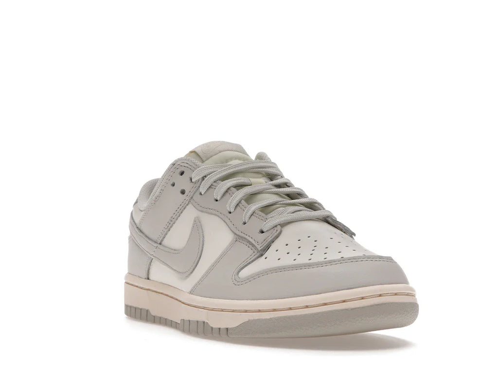 Nike Dunk Low Sail Light Bone (Damen)