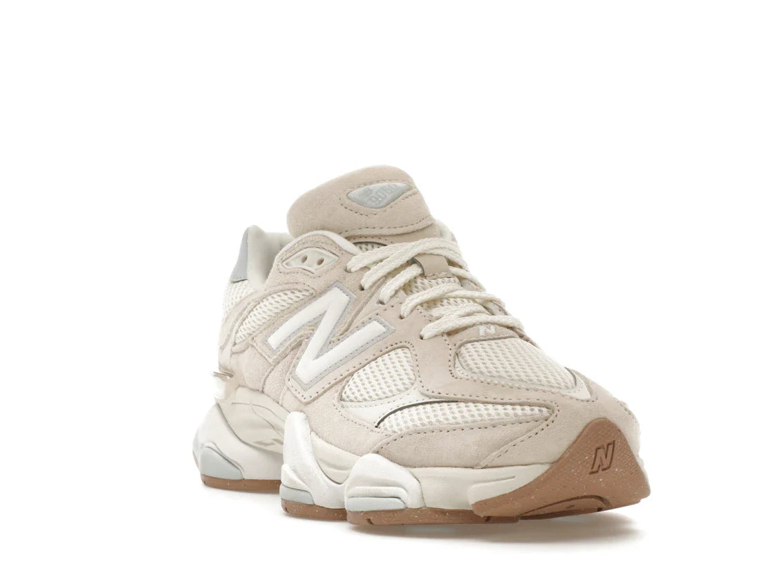 New Balance 9060 Bisque Mattiertes Glas