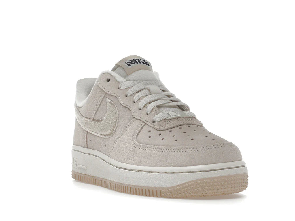 Nike Air Force 1 Low '07 SE Sanddrift Gum Fleece (Damen)