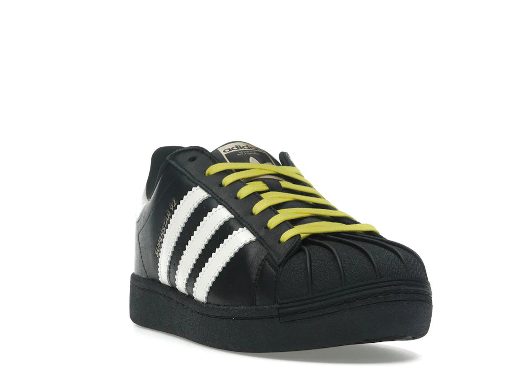 adidas Superstar 92 von Pharrell, Schwarz/Weiß