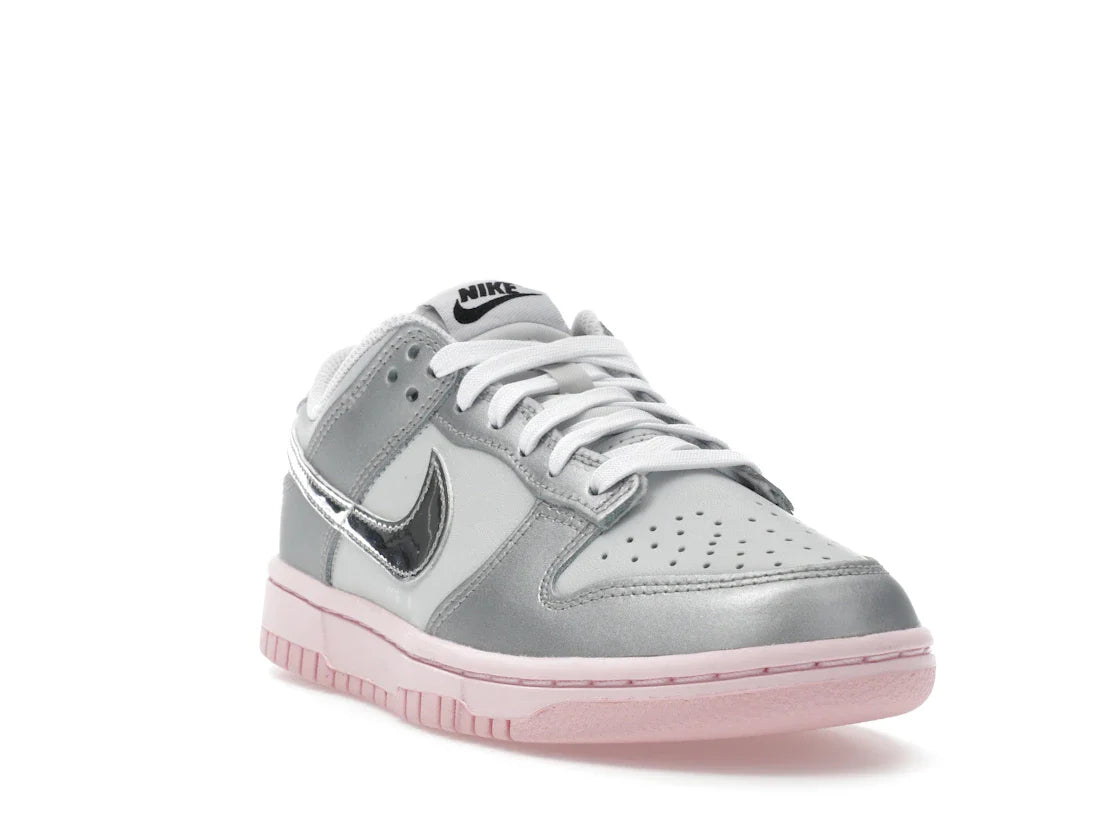 Nike Dunk Low LX Metallic Silver Pink Foam (Damen)
