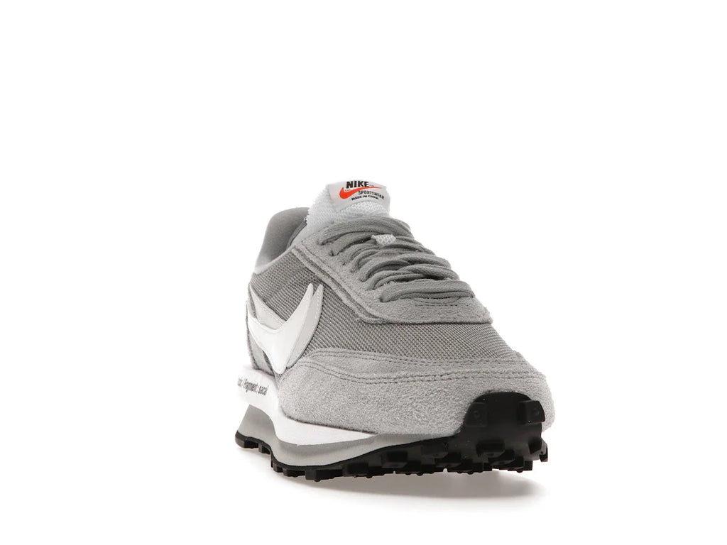 Nike LD Waffle SF sacai Fragment Grau