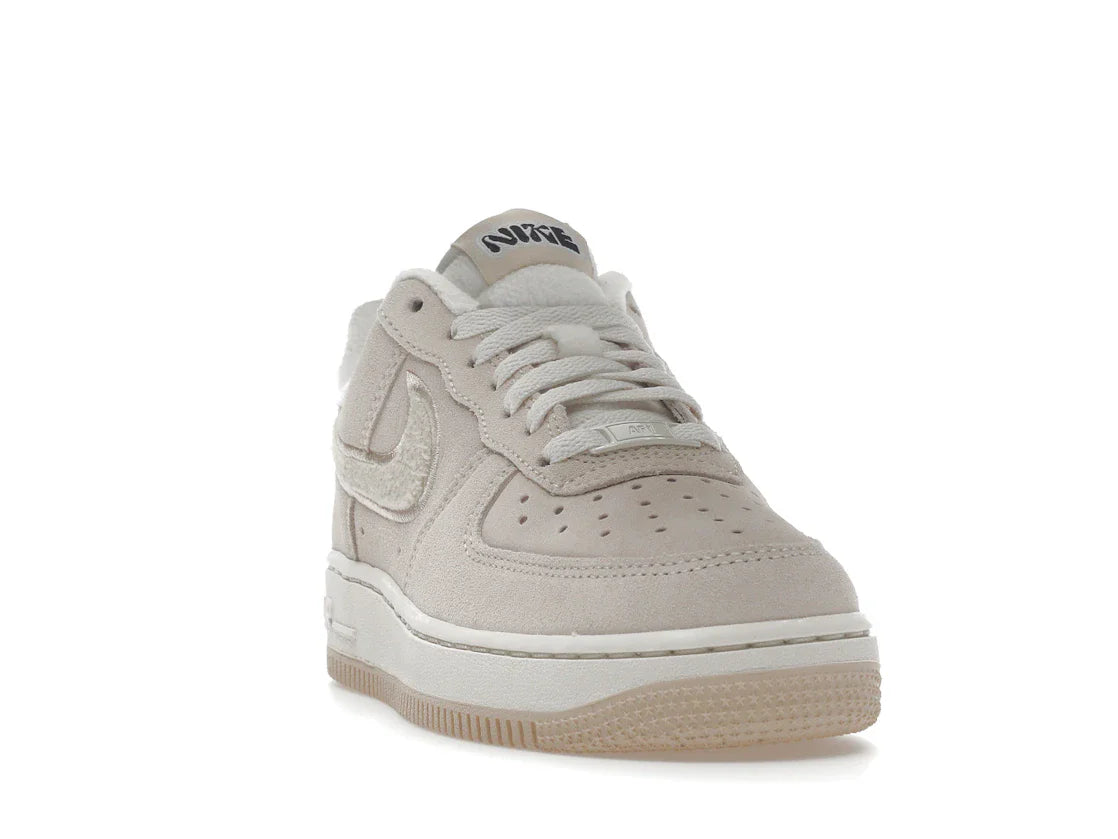 Nike Air Force 1 Low '07 SE Sanddrift Gum Fleece (Damen)