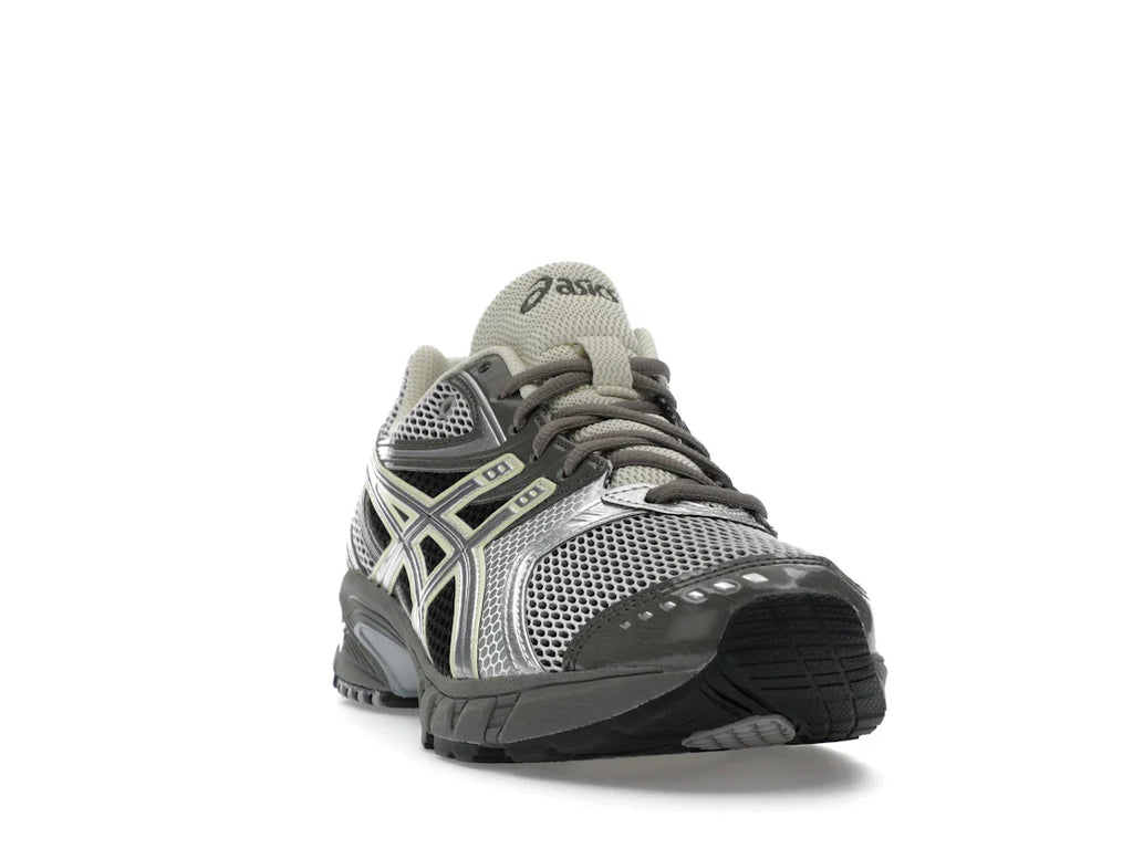 ASICS Gel-DS Trainer 14 Trüffelgrau