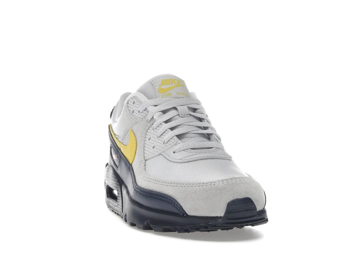 Nike Air Max 90 Neutralgrau Tourgelb