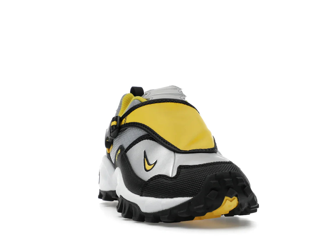 Nike ACG Phassad Yellow Zest Metallic Silver