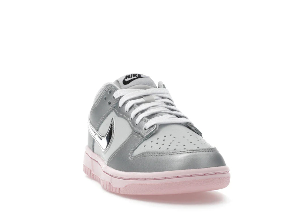 Nike Dunk Low LX Metallic Silver Pink Foam (Damen)