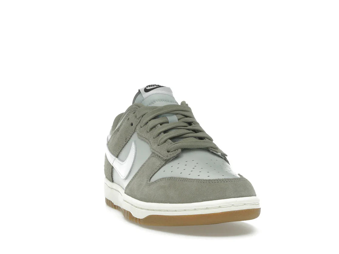 Nike Dunk Low Retro SE Hellsilber Hellblau Segelweiß