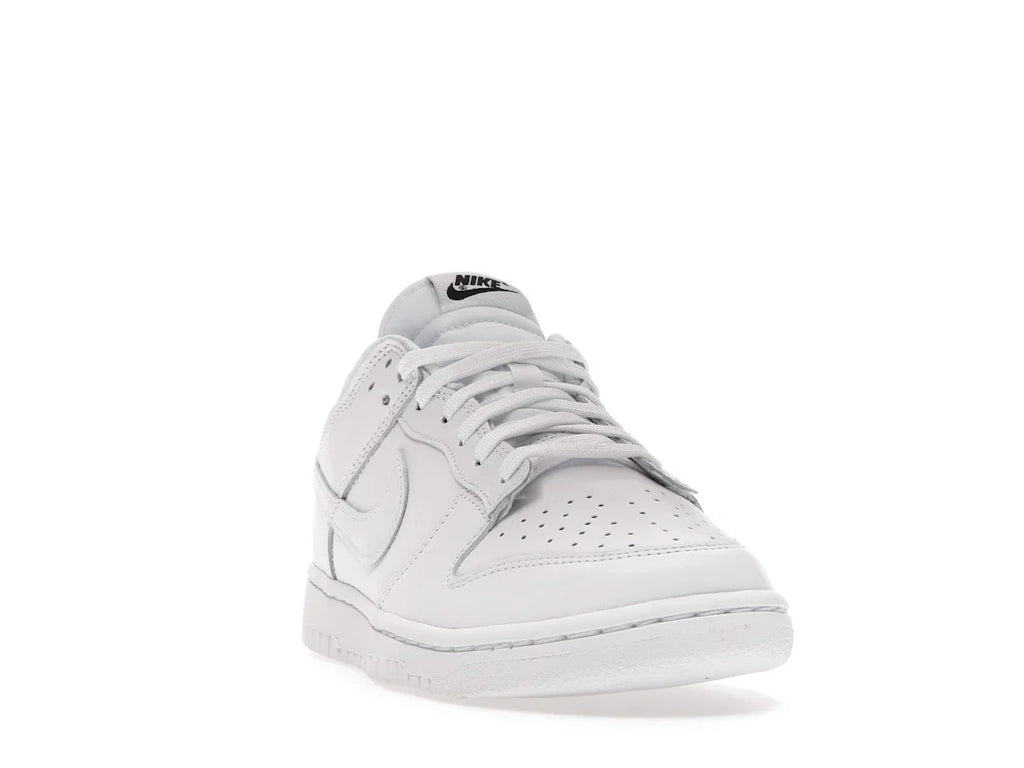 Nike Dunk Low Triple White (2021) (Damen)