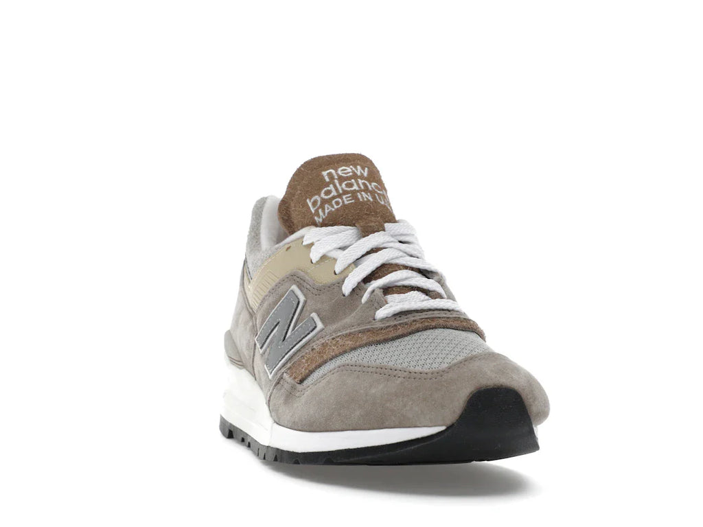 New Balance 997 MiUSA Light Mushroom Mirage Gray