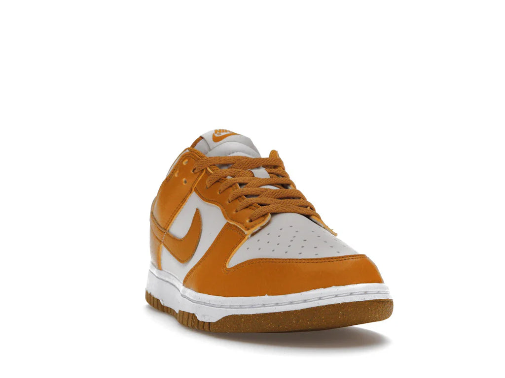 Nike Dunk Low Next Nature Phantom Gold Suede (Damen)