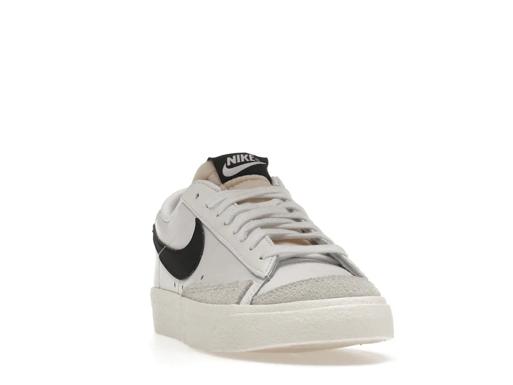 Nike Blazer Low 77 Weiß Schwarz (Damen)