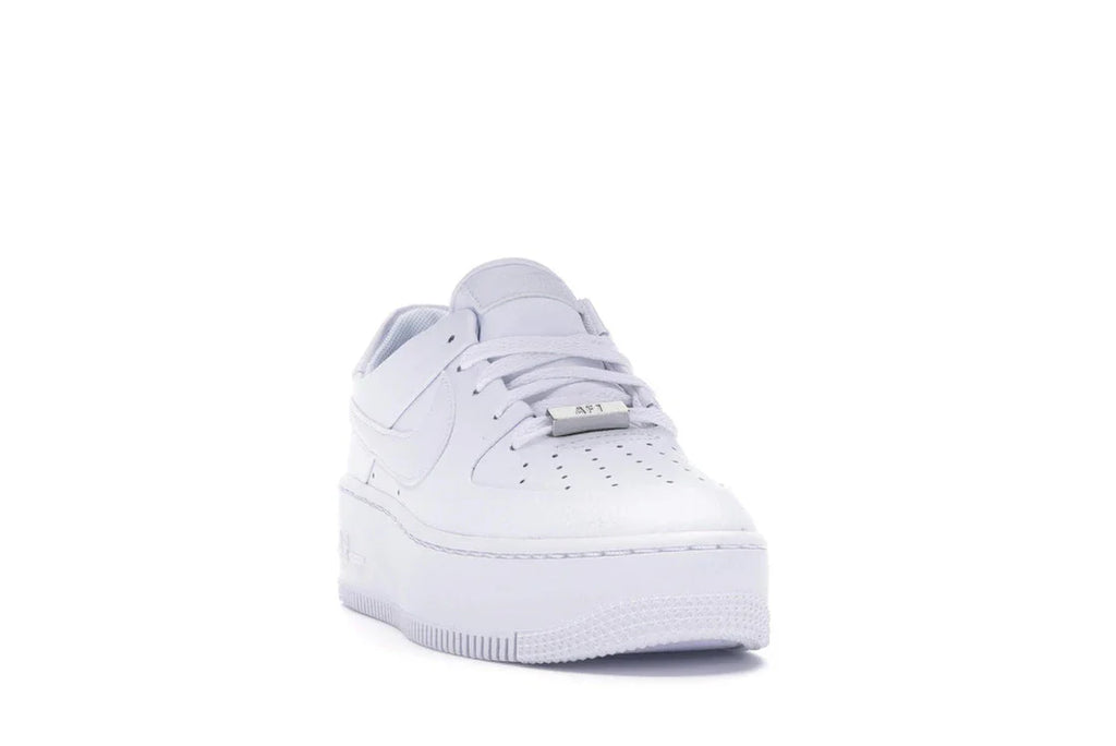Nike Air Force 1 Sage Low Triple White (Damen)