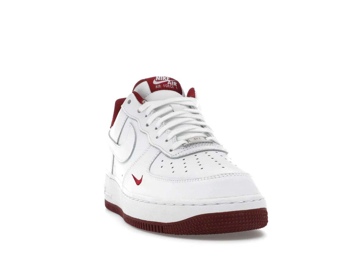 Nike Air Force 1 Low '07 LV8 Weiß Team Rot