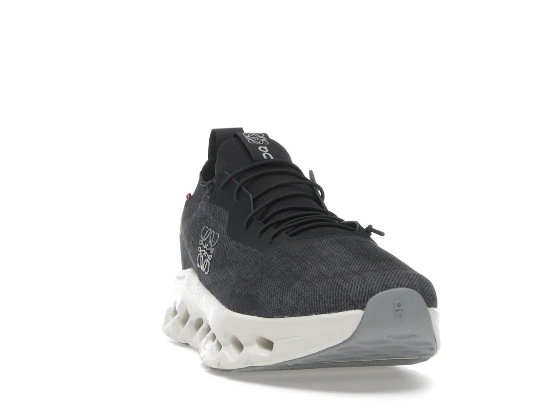On Running Cloudtilt LOEWE Denim Grau