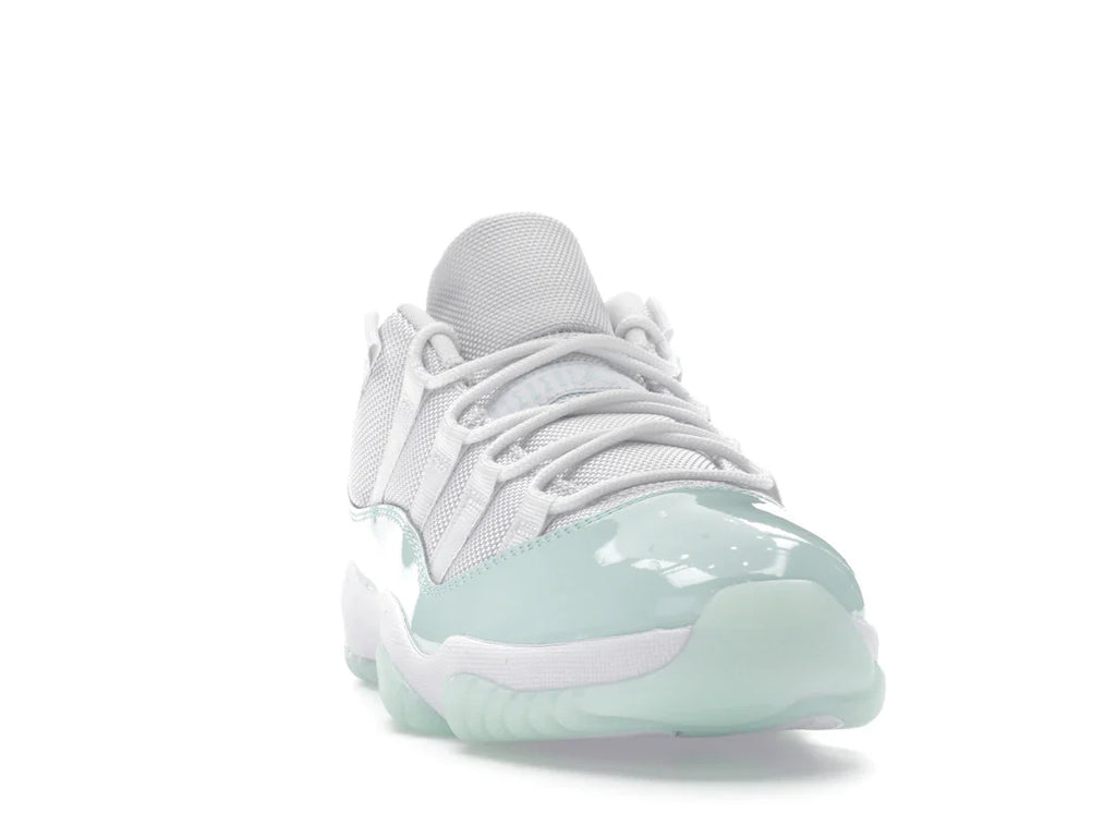 Jordan 11 Retro Low Igloo (Damen)