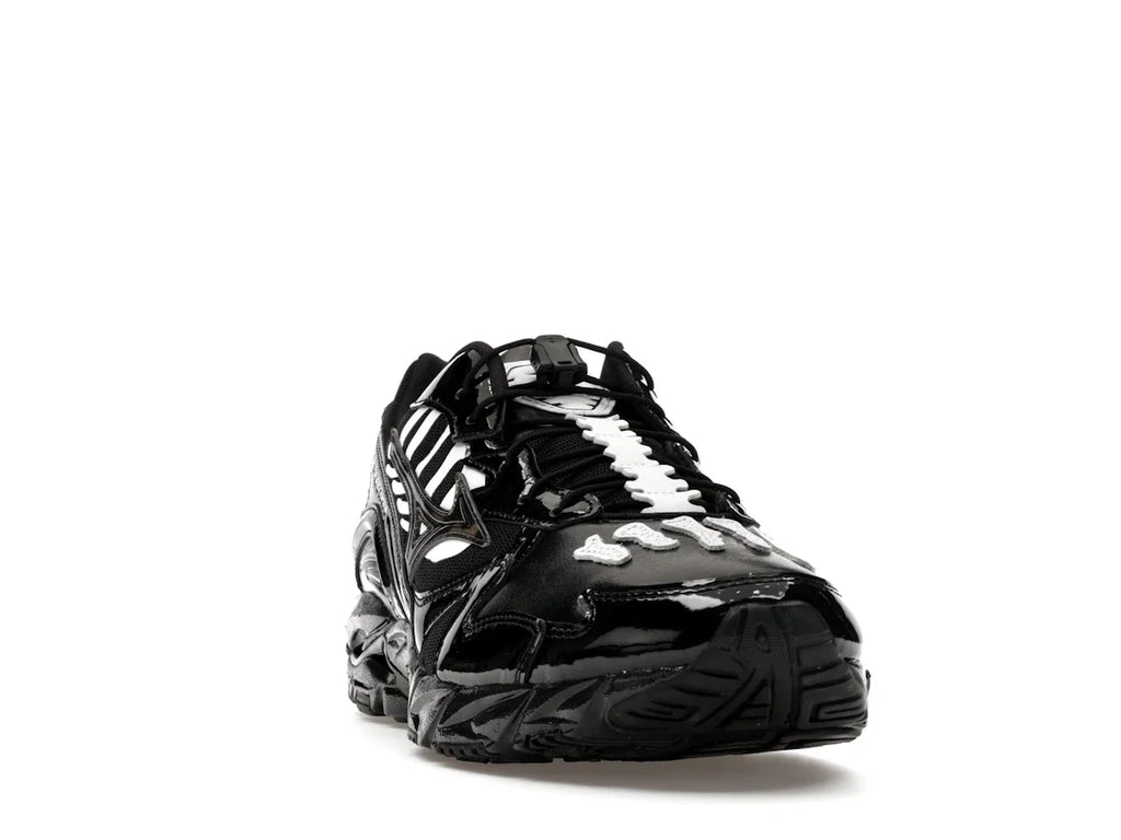 Mizuno Wave Rider 10 x Sabotage (SBTG) Schwarz Schwarz Weiß