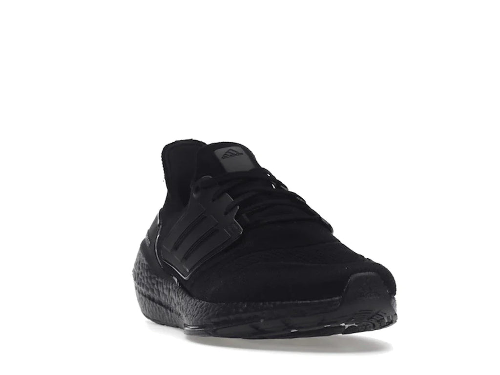 adidas Ultra Boost 22 Triple Black