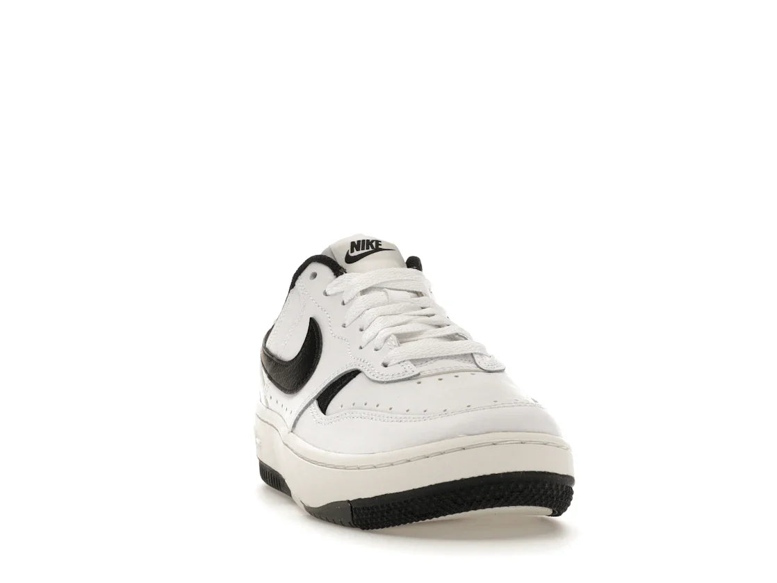 Nike Gamma Force Weiß Schwarz (Damen)