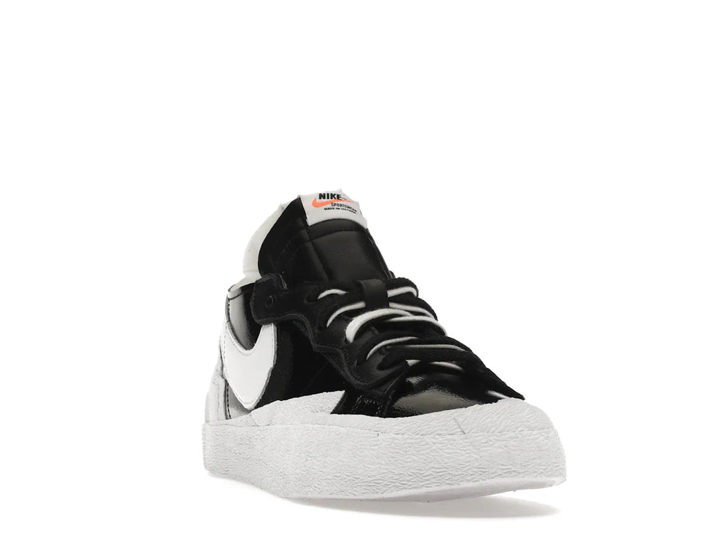 Nike Blazer Low Sacai Schwarzes Lackleder