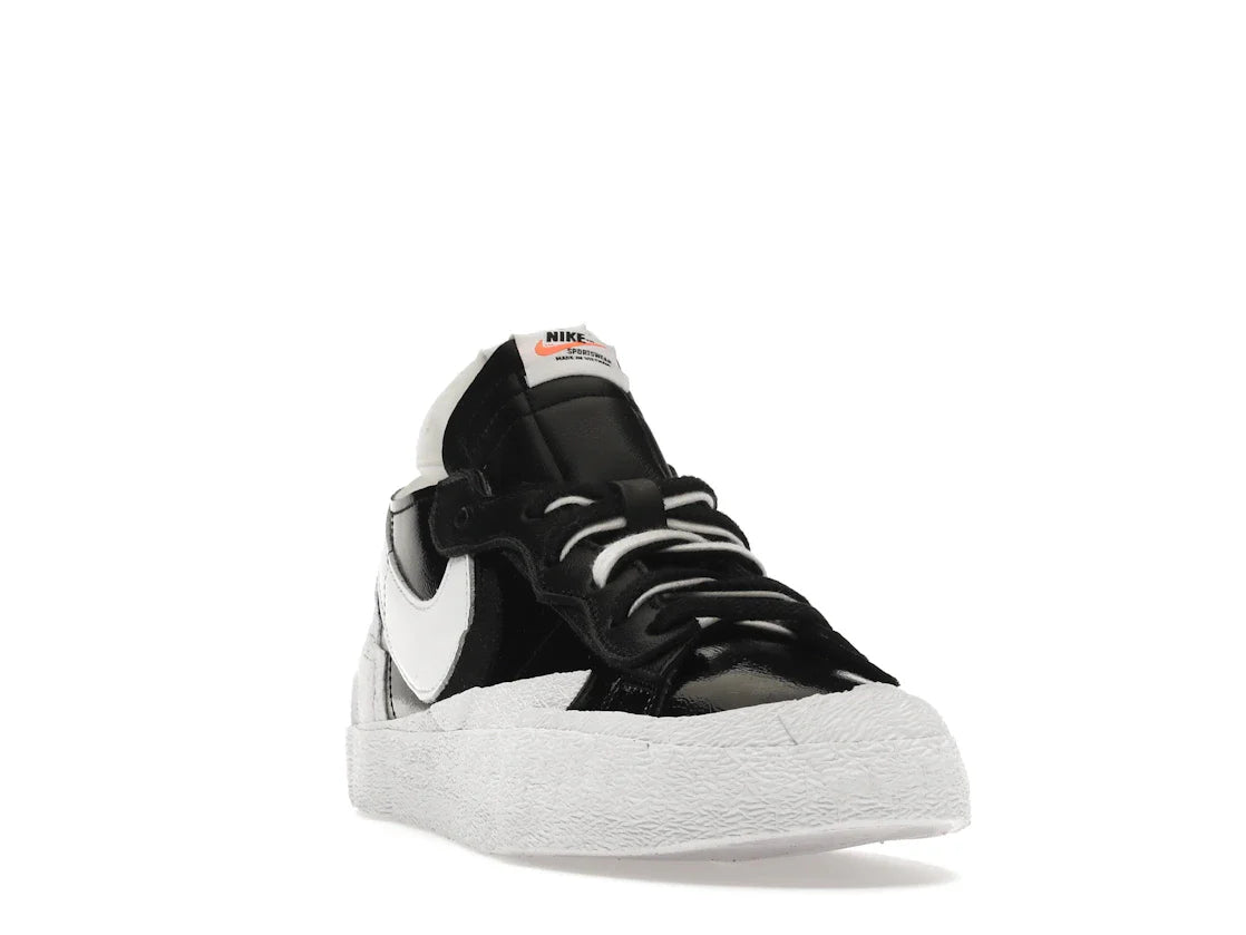 Nike Blazer Low Sacai Schwarzes Lackleder