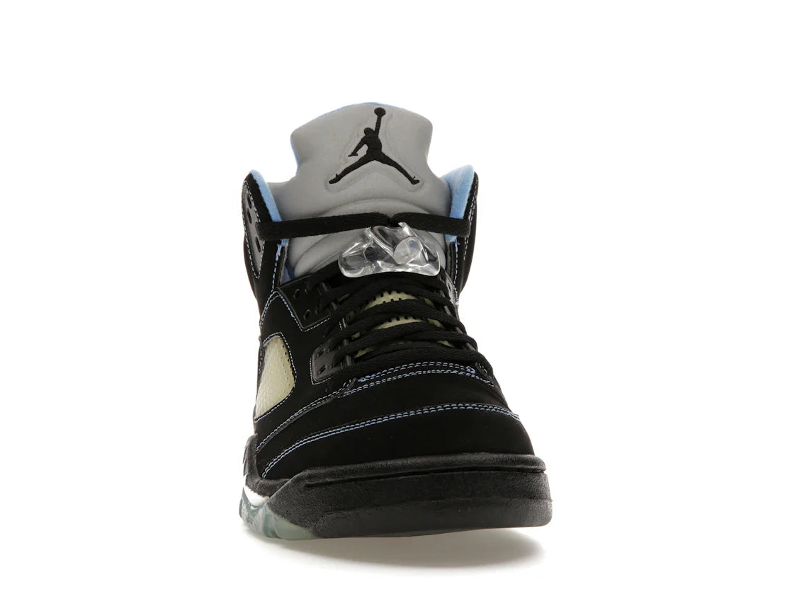 Jordan 5 Retro Schwarz/University Blue