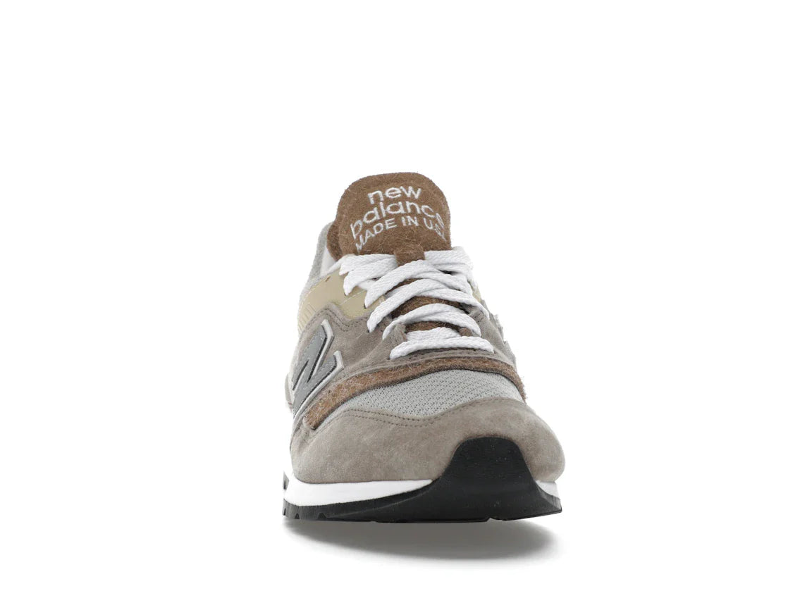 New Balance 997 MiUSA Light Mushroom Mirage Gray