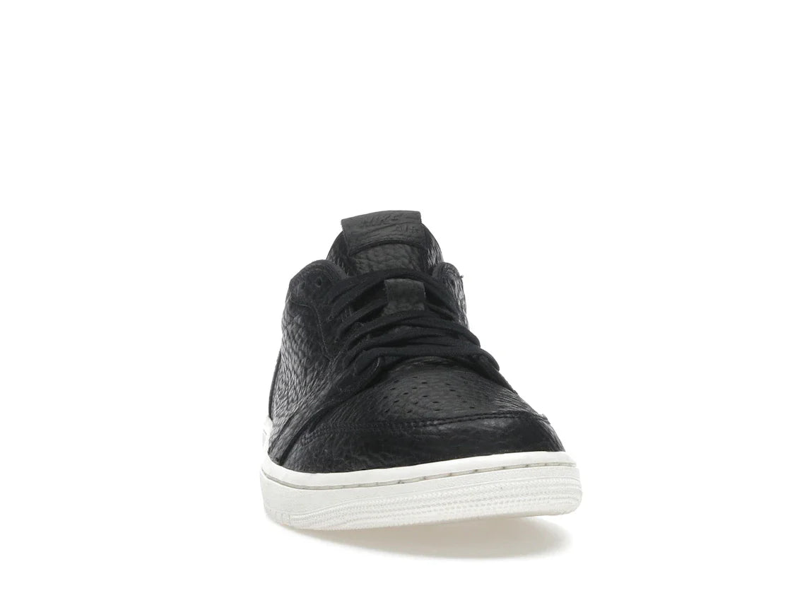 Jordan 1 Retro Low Swooshless Schwarz (2025)