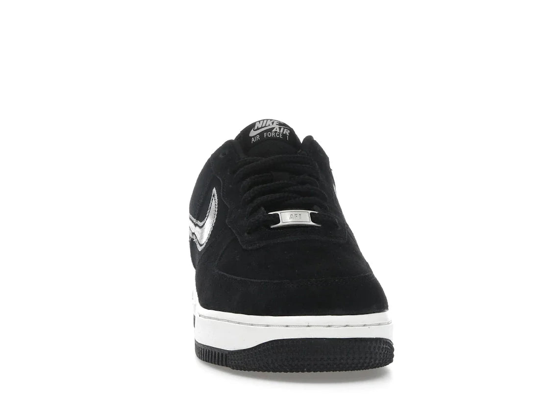 Nike Air Force 1 Low '07 LV8 Black Sail mit gesticktem Swoosh