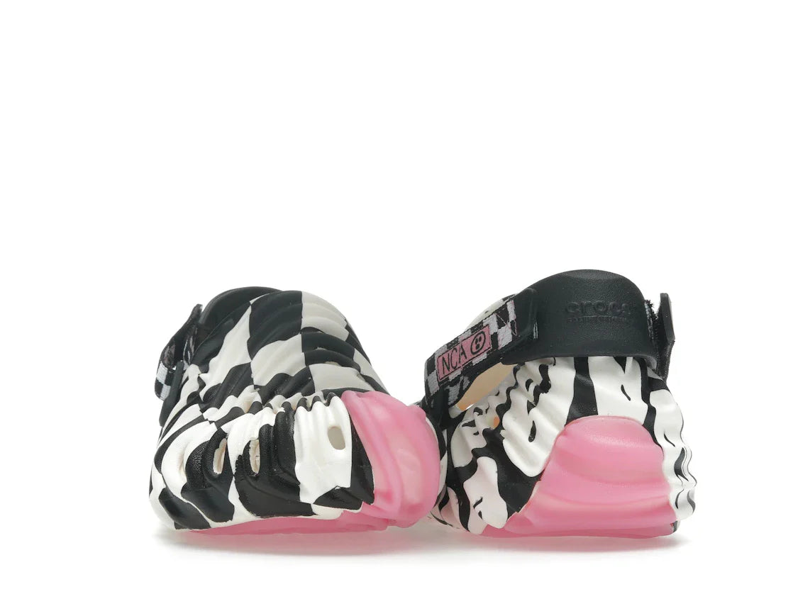Crocs Pollex Clog von Salehe Bembury x Nina Chanel Abney Art Friends – Daumen hoch, gut gemacht!