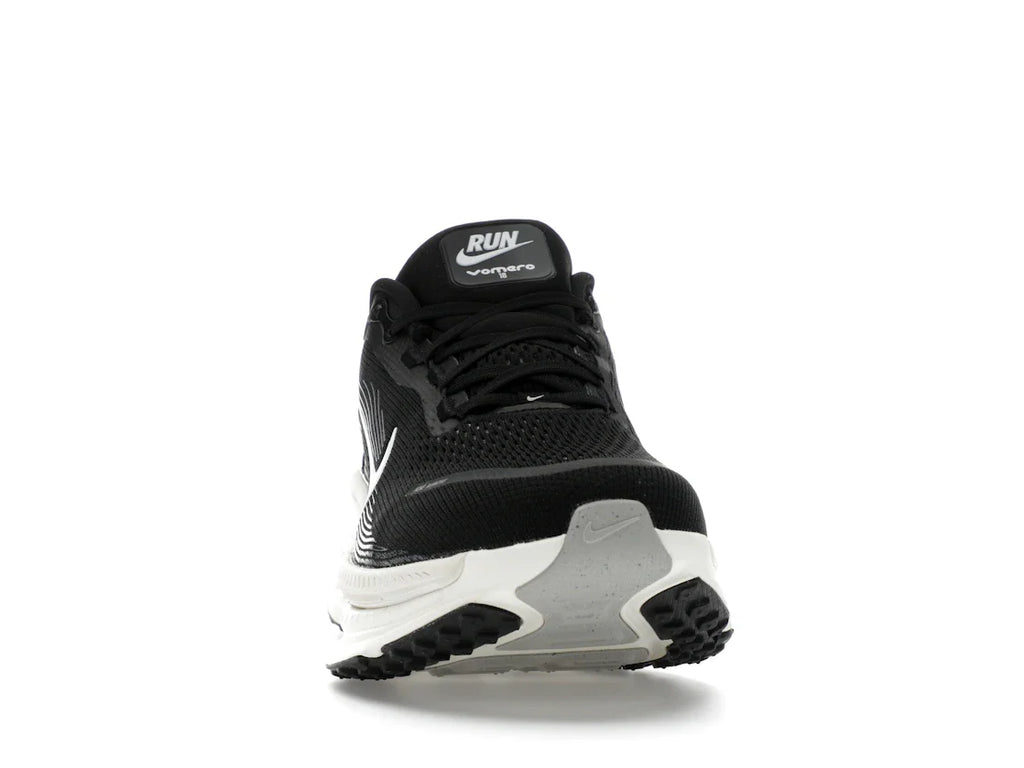 Nike Vomero 18 Schwarz, Kokosmilch, Hellgrau, Weiß