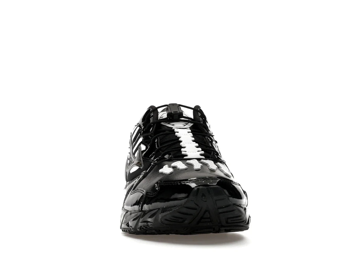 Mizuno Wave Rider 10 x Sabotage (SBTG) Schwarz Schwarz Weiß