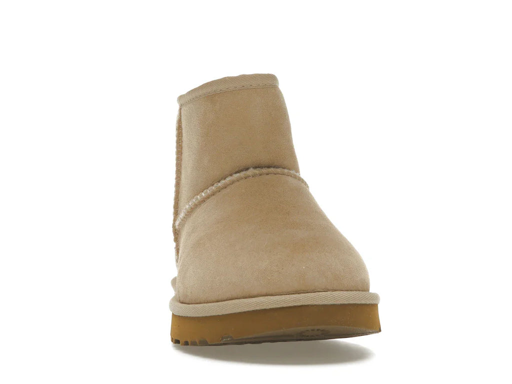 UGG Classic Mini II Stiefel Sand (Damen)
