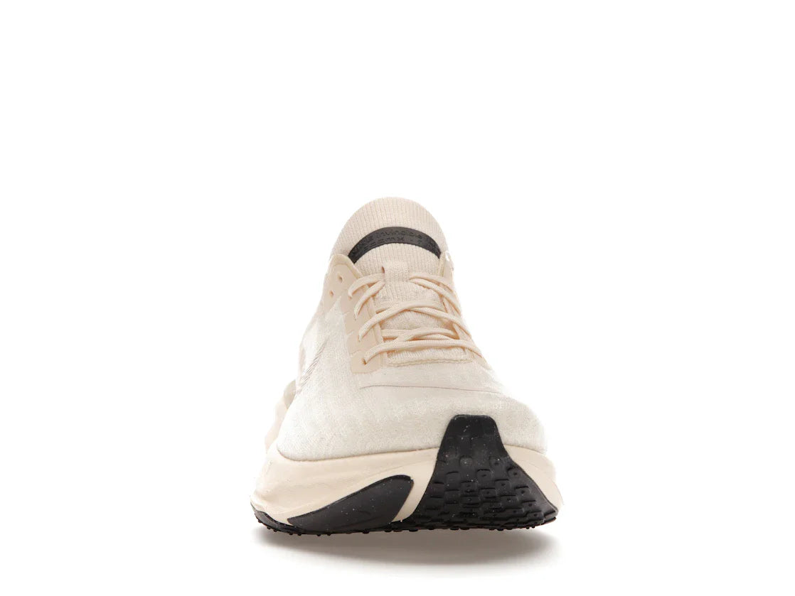 Nike ZoomX Invincible Run 3 Hellcreme