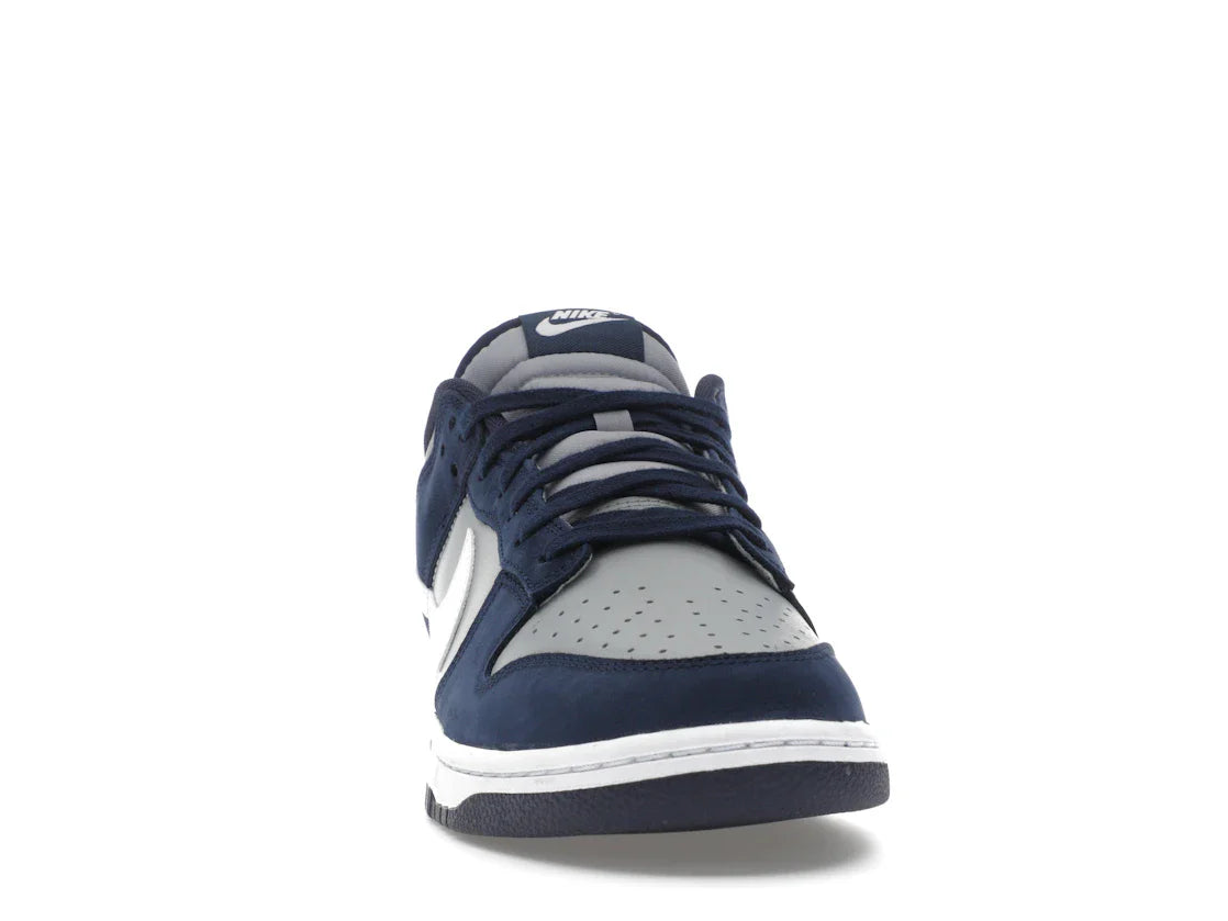 Nike Dunk Low Georgetown Wildleder