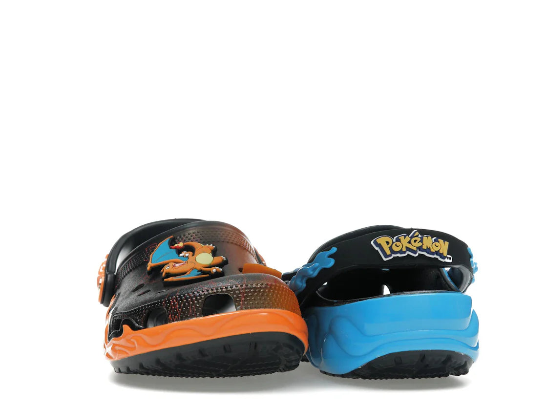 Crocs Classic Clog Pokémon Glurak gegen Turtok